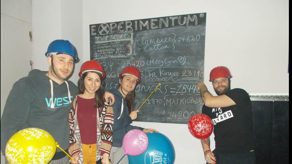 Experimentum X team photo